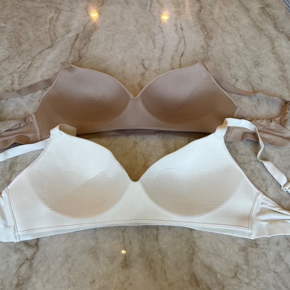 2 Bra SET; SOMA Endless Wireless Lifting/Smoothing Bras; Tan & Ivory; Size 38C - Picture 6 of 8